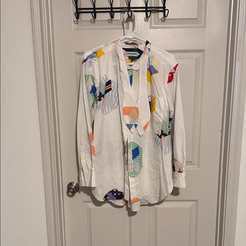White Geo-Print woMen's Shirt